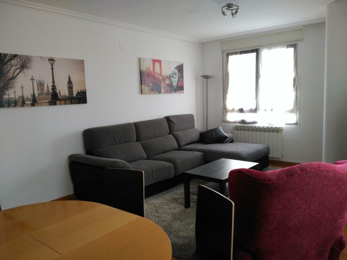 Vivienda Briviesca La Vega Appartement Buitenkant foto